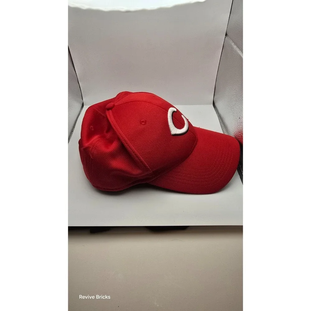 Men's OC Sports Red Chicago Cubs White‎ Logo Hat Official Team MLB Great Cond.